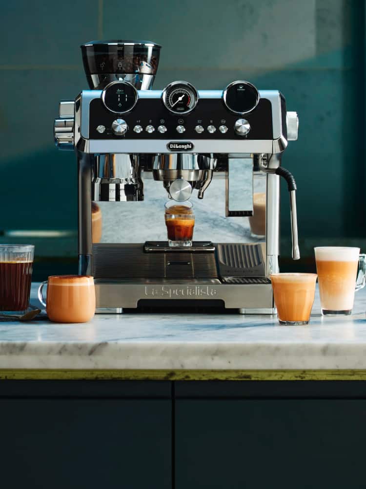 tempo Uitrusten Vertrouwelijk Italiaanse koffiemachines: een koffiebarervaring bij je thuis | De'Longhi BE