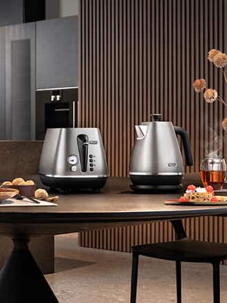 shop delonghi toasters and kettles