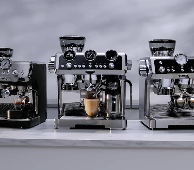 en_products_coffee_manual-espresso-makers_la-specialista-family-prestigio-maestro_mob.jpg